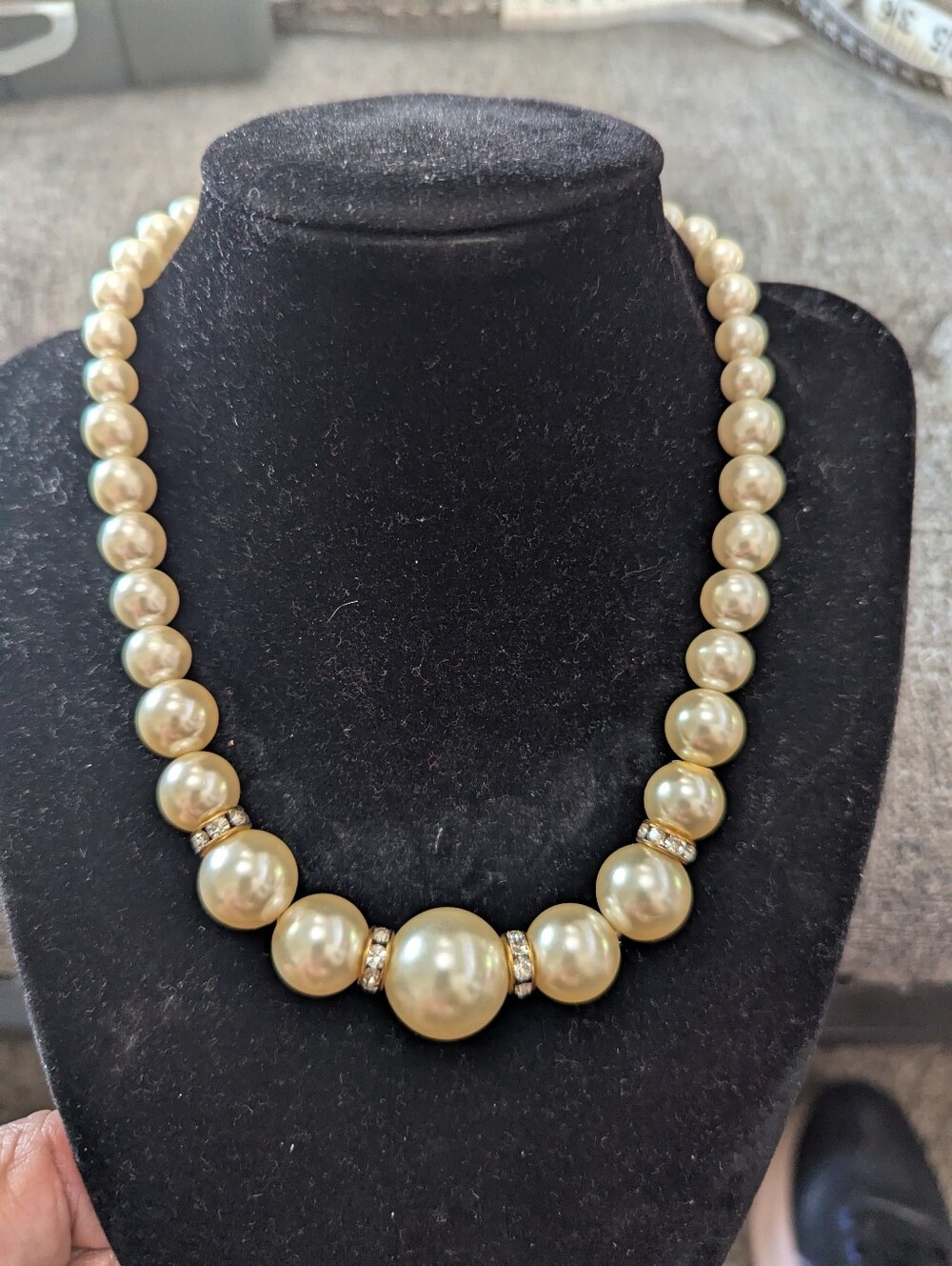 Vintage White Pearl Statement Necklace With Rhinestones And Gold Clasp 7.5"